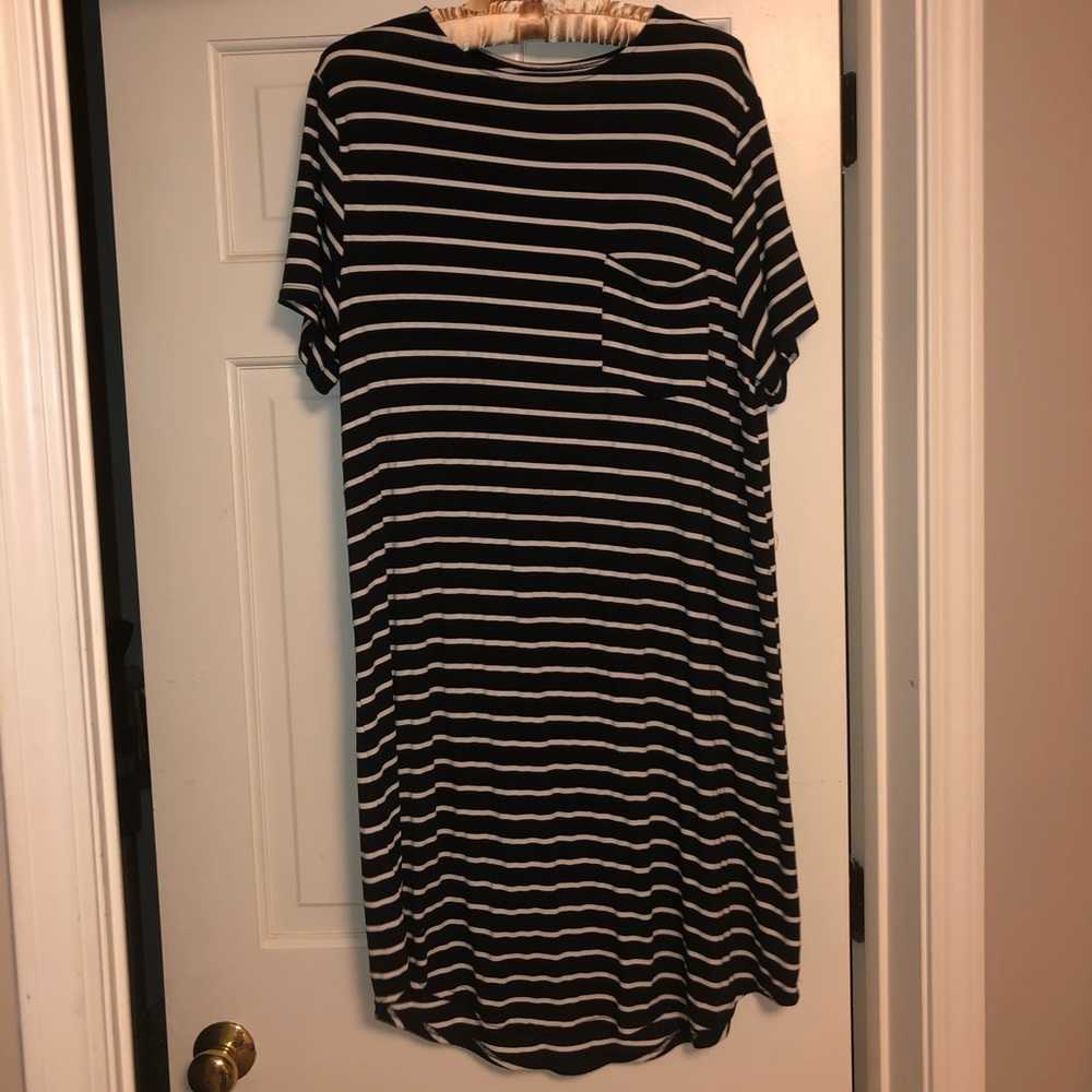 Abercrombie and Fitch t shirt dress